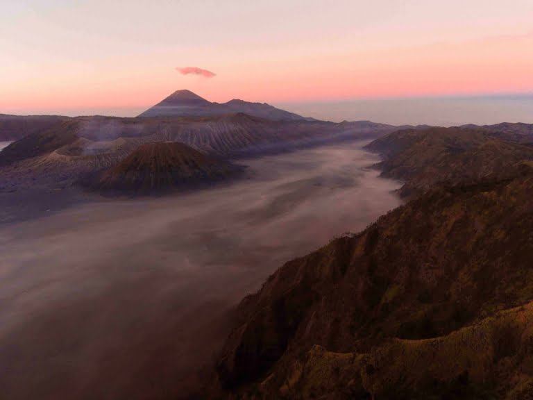 mount bromo hike