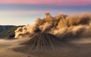 Mount Bromo eruption | Mount Bromo Active Volcano
