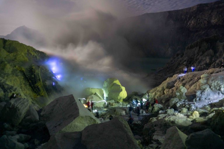 Ijen Blue Fire Tour package