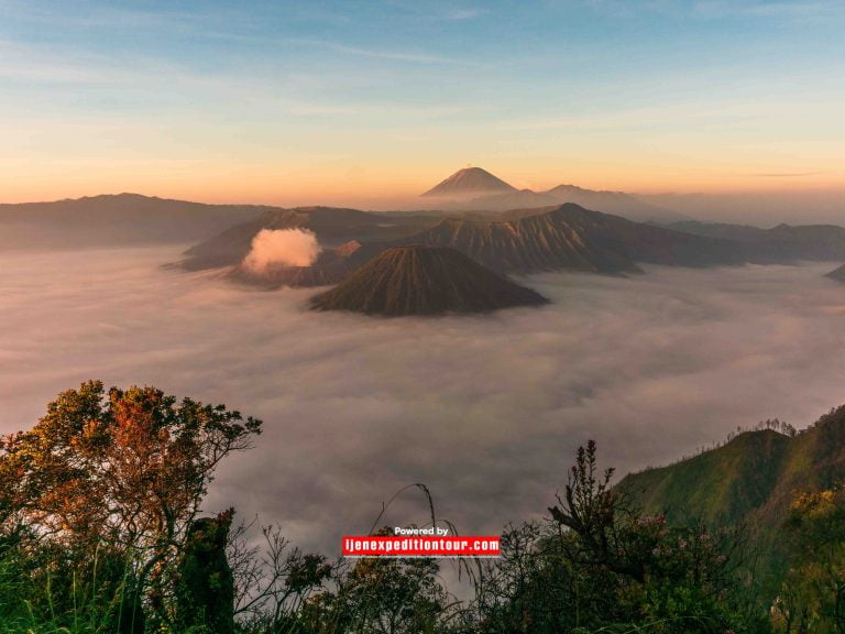 Experience the Beauty of Mount Bromo Sunrise