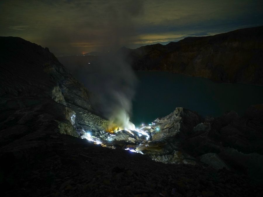 Hiking trail toward the rim during the Ijen Crater Tour