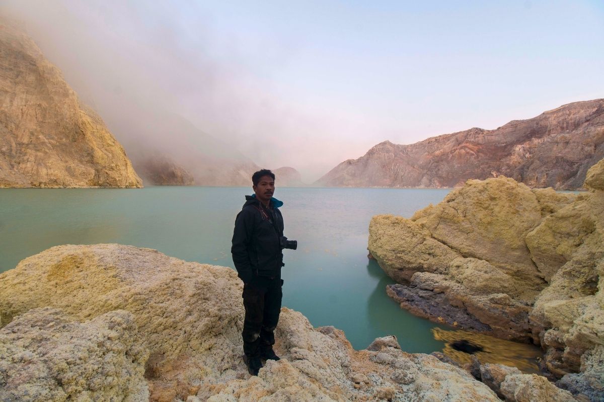 Ijen Expedition local team based in Banyuwangi East Java